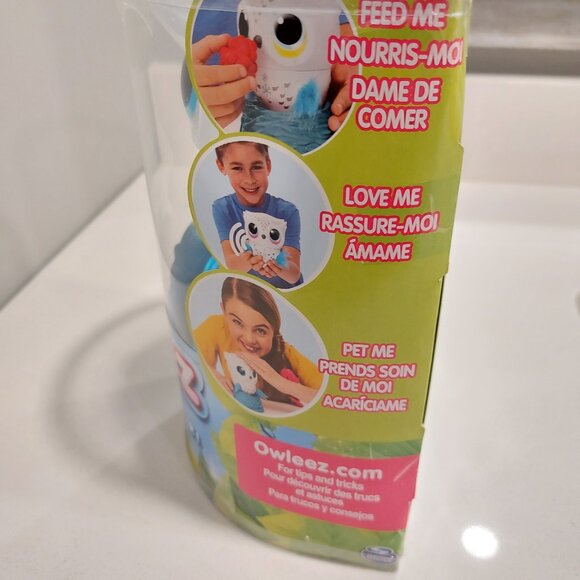 BNIB Owleez Flying Baby Owl Interactive Toy with Lights & Sounds - Picture 2 of 7